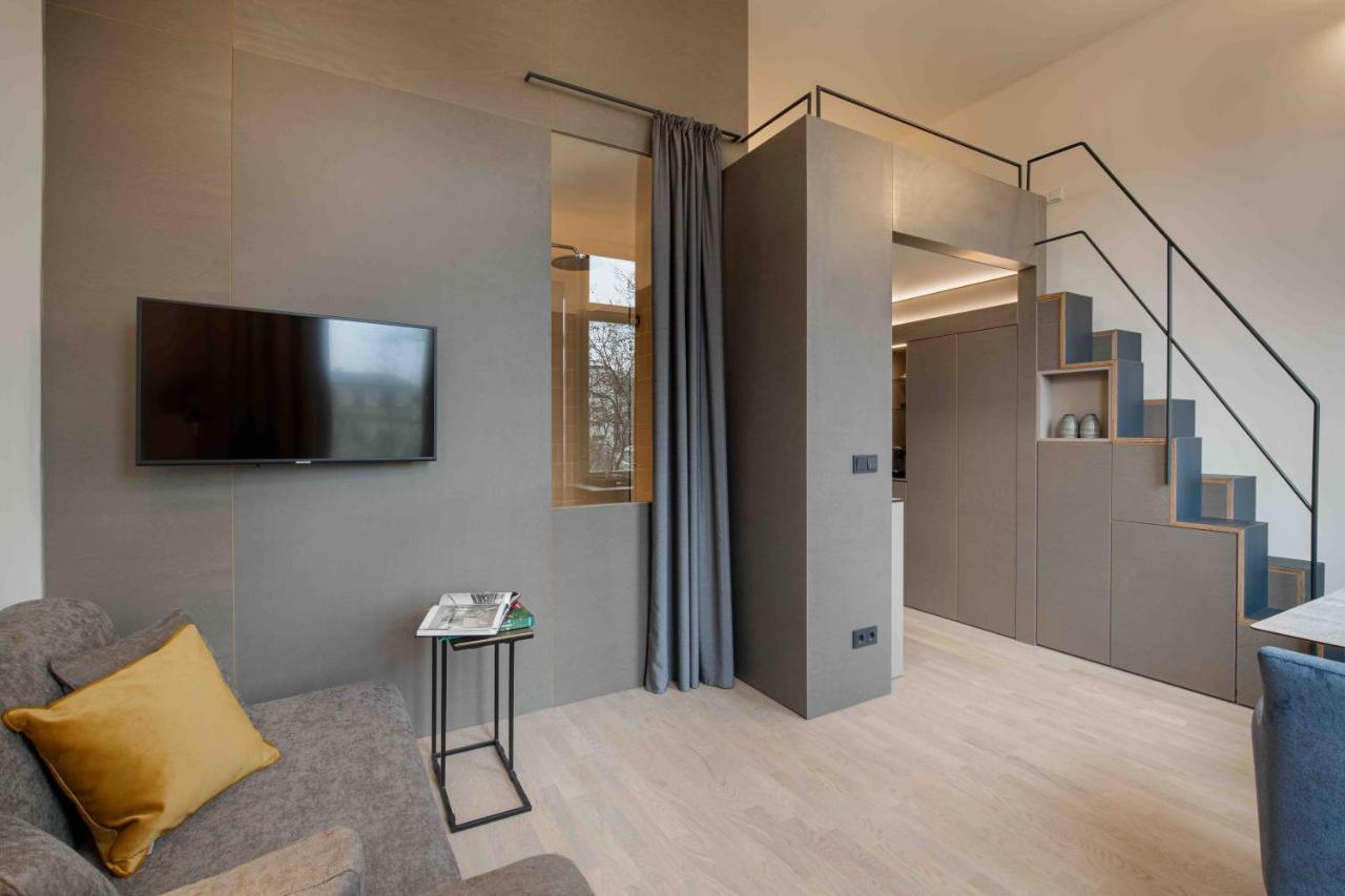 Oberdeck Studio Apartments - Adults Only Hamburg Exterior photo A micro apartment in Berlin