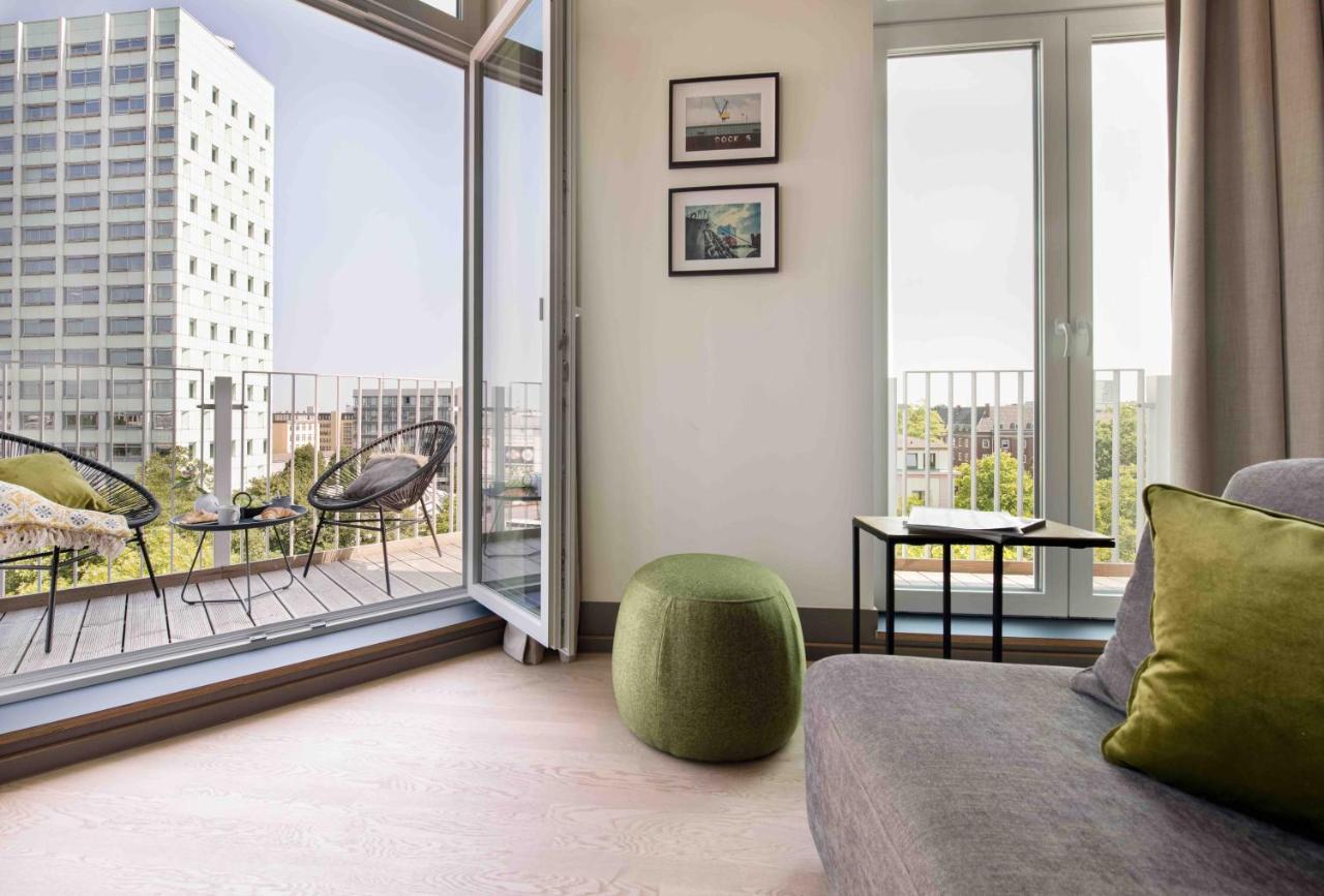 Oberdeck Studio Apartments - Adults Only Hamburg Exterior photo A typical apartment
