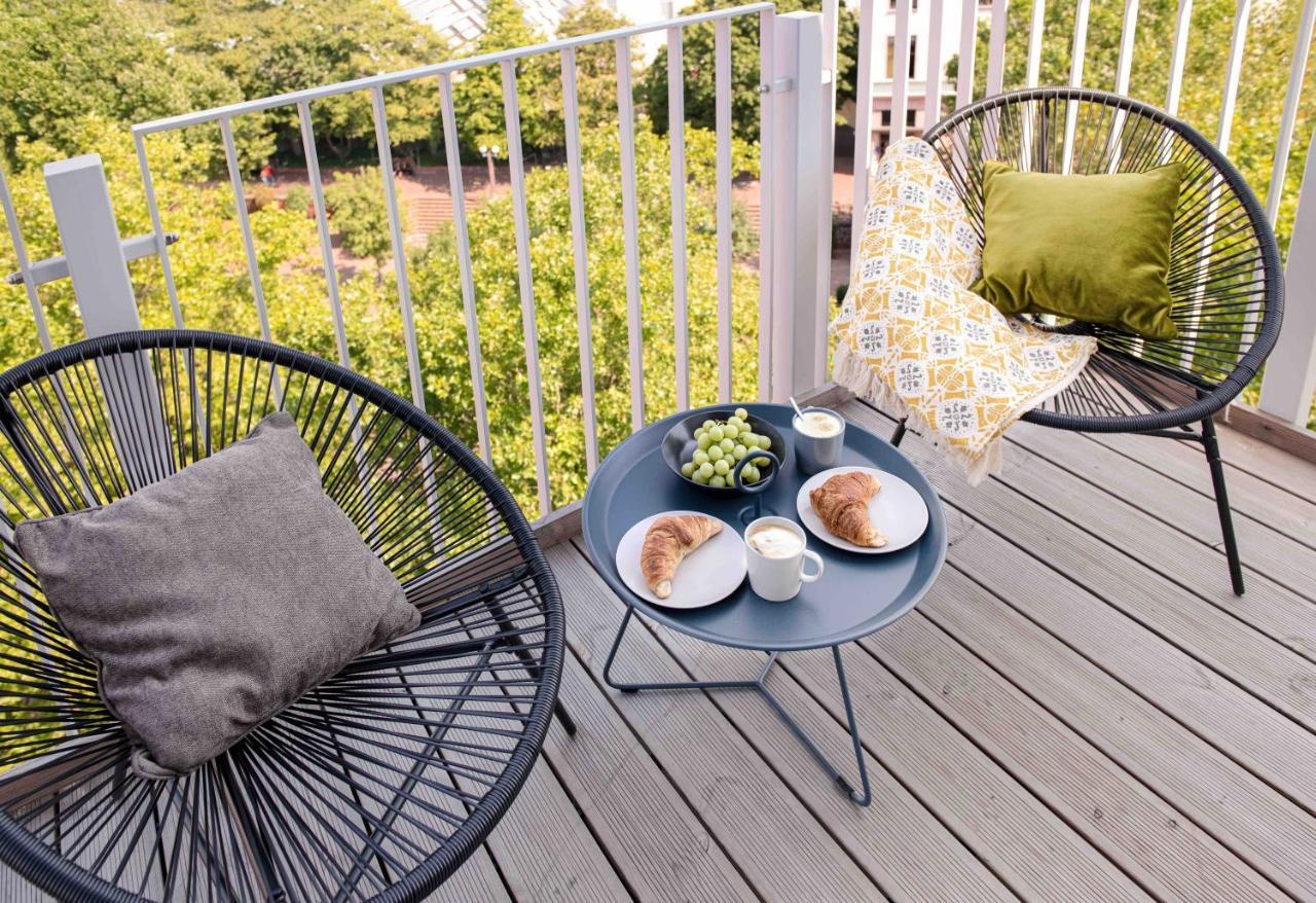 Oberdeck Studio Apartments - Adults Only Hamburg Exterior photo